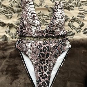 Missguided Snake Print Two Piece